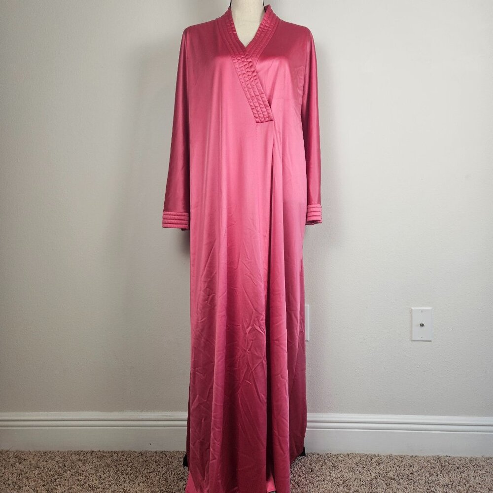 Vintage 1960's Vanity Fair Women's Pink Robe Size Medium